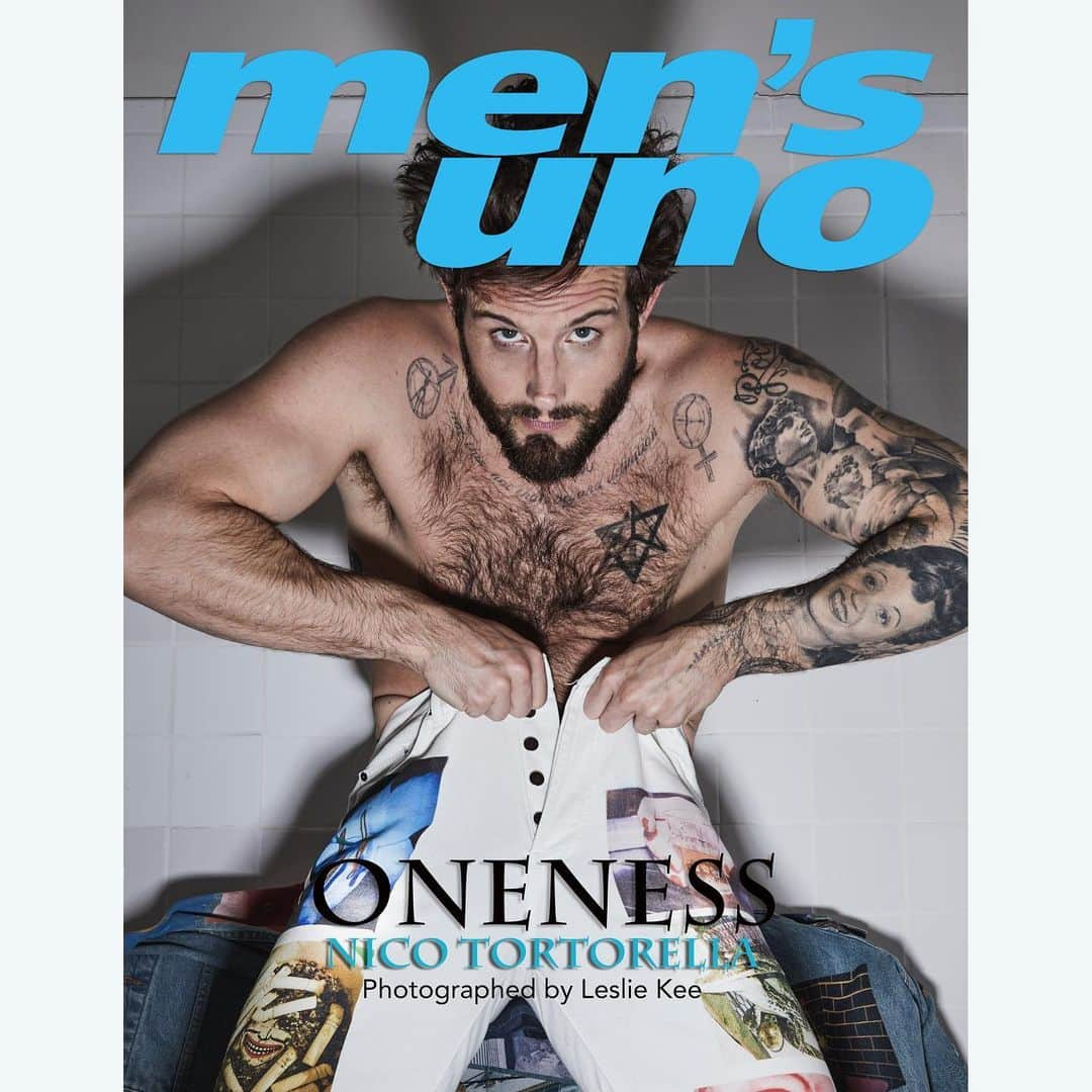 レスリー・キーさんのインスタグラム写真 - (レスリー・キーInstagram)「Men’s UNO May 2022 @mensunohk  「The Actor Nico Tortorella」  featuring @nicotortorella  Photographed @lesliekeesuper  Styling @sho_konishi  Hair @isaacdavidsonhair  Makeup @hilarioproartistry  Photo assistant @naoyasu_mera_photography @torres.is  Creation assistant @sholily_ @hannahwu._ @retozarch  Special thanks Walter Puryear  Location Andrew Freeman Home  #nicotortorella #lesliekee #shokonishi #oneness #lgbtq」5月9日 18時37分 - lesliekeesuper