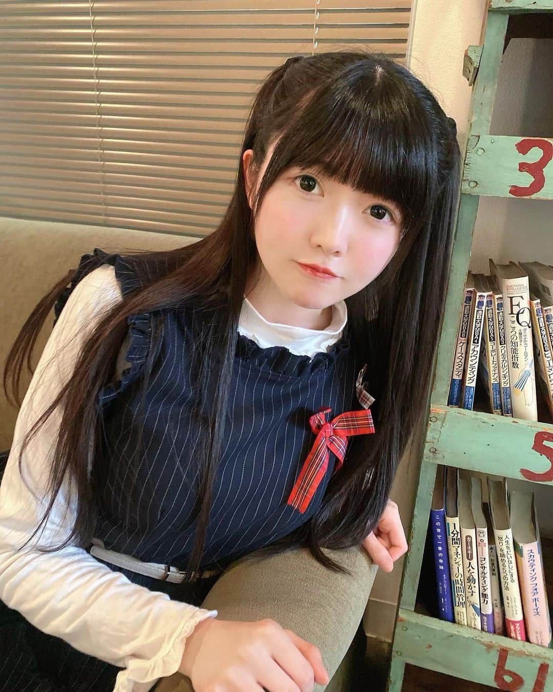 のインスタグラム：「ワンピース❁⃘*.ﾟ ・  ・ ・ 私服特典会で着たやつだよ〜！ ・ ・ ・  #nileperch  #ナイルパーチ  #真っ白なキャンバス  #白キャン  #小野寺梓」