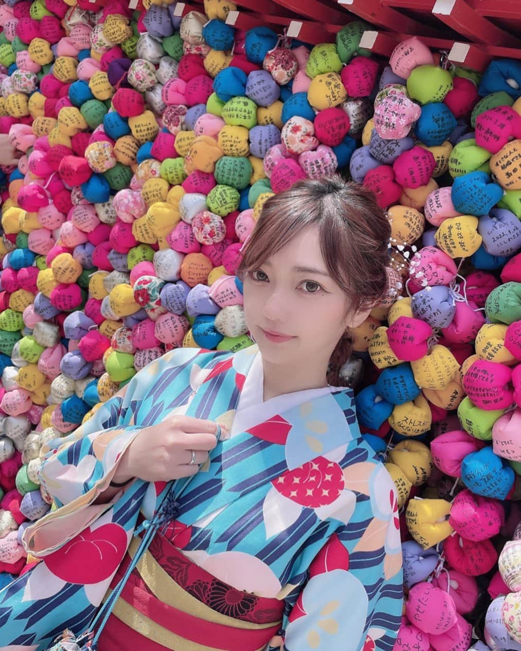 一鷹杏奈さんのインスタグラム写真 - (一鷹杏奈Instagram)「今頃京都の🥺 今年の夏はいっぱい浴衣きたいなぁ🥺❤️  #着物#着物レンタル#京都#京都旅行 #神社巡り#着物女子#八坂庚申堂」5月10日 2時39分 - annaichitaka