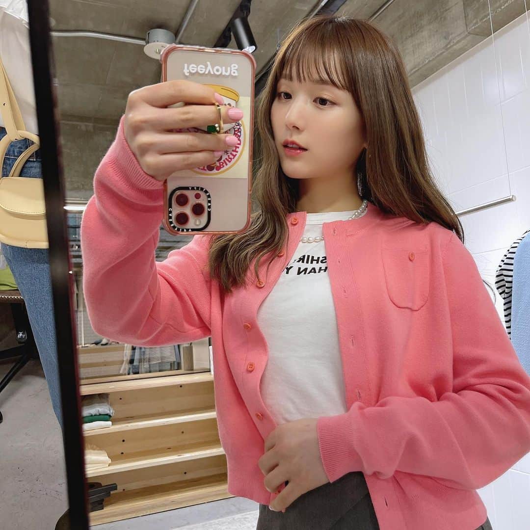ひよんのインスタグラム：「💓💓  ピンクがすき💖  #ひよん #ひよん服」