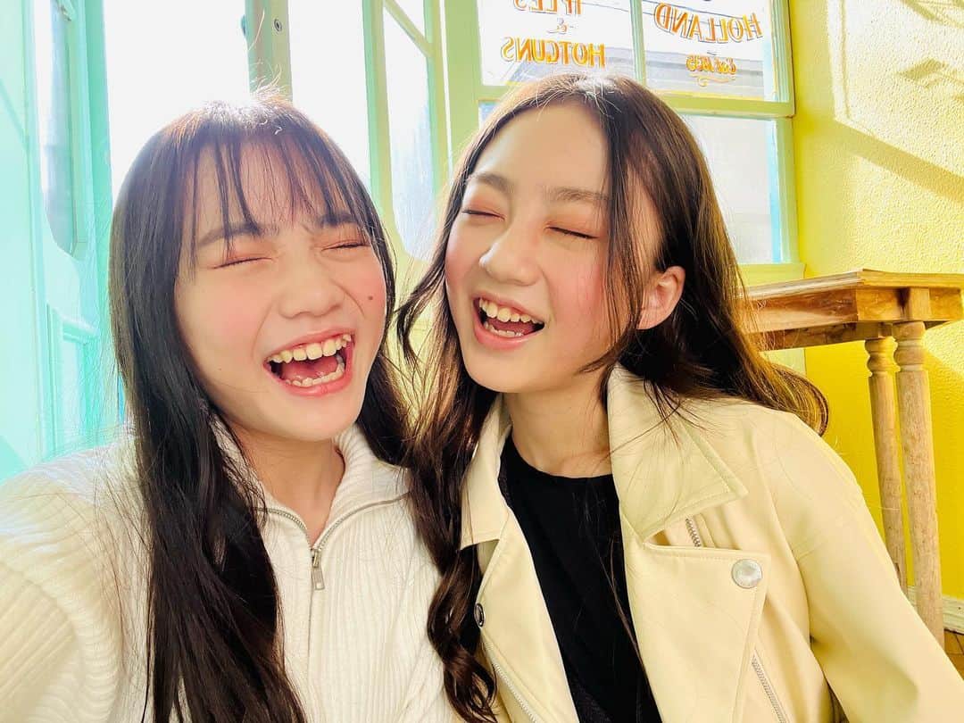 ニコ☆プチのインスタグラム：「🦁🌼🦁🌼 たのしそうな2人✌️✨  #飯尾夢奏 #星乃あんな」