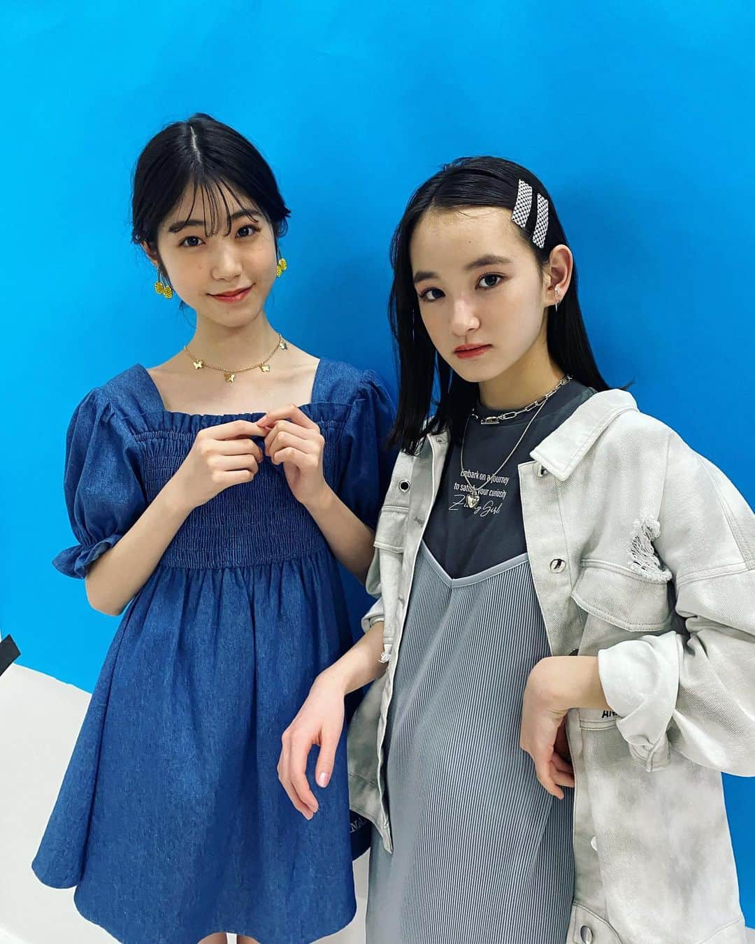 ニコ☆プチのインスタグラム：「. . ガーリー🌸ミアイさんと♡ クール⭐️リナさん♡ . #川口莉奈 #濱﨑心愛 #ニコプチ .」