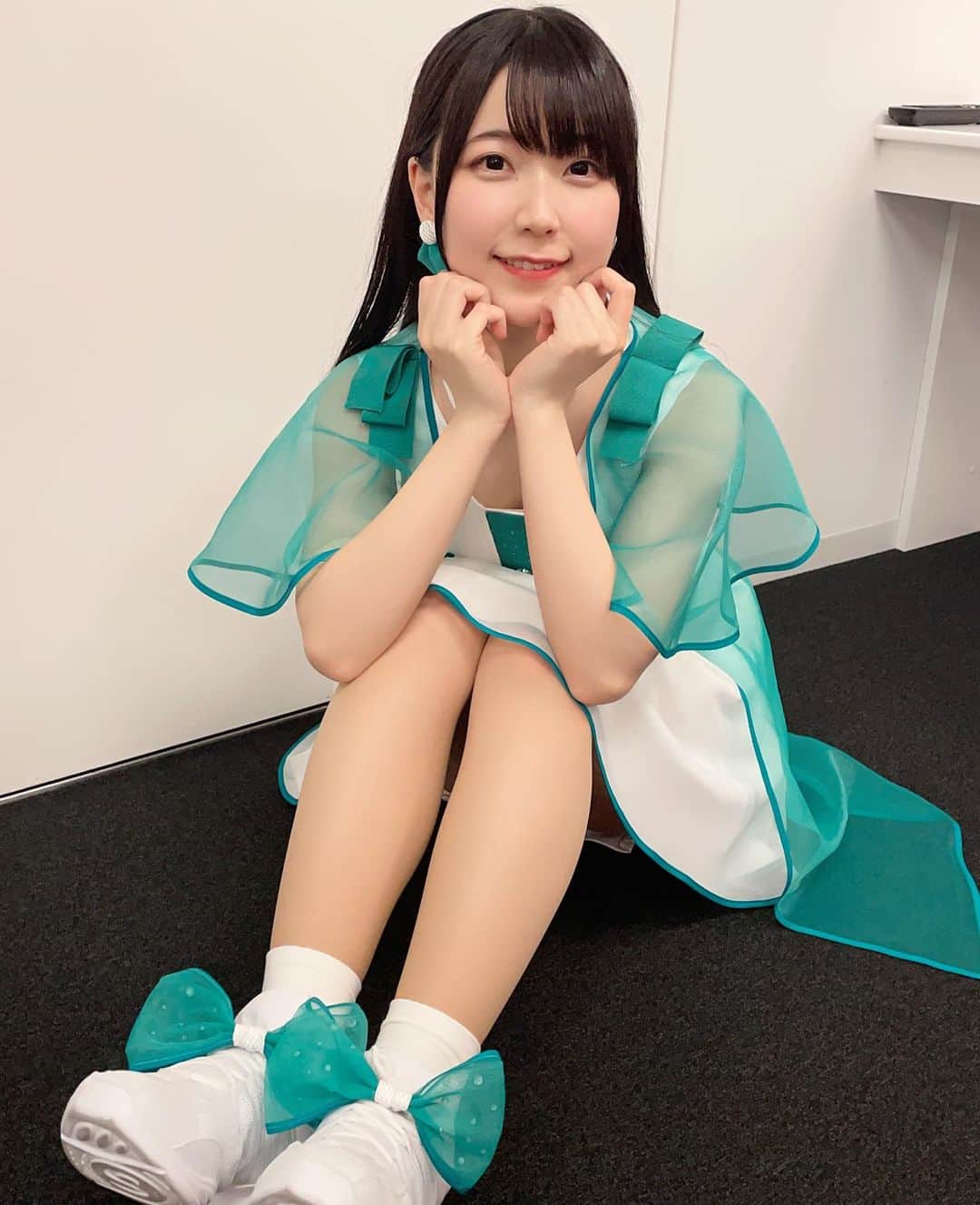 安齋由香里 サイン入りチェキ 安齋由香里 直筆サイン入りチェキ - メルカリ
