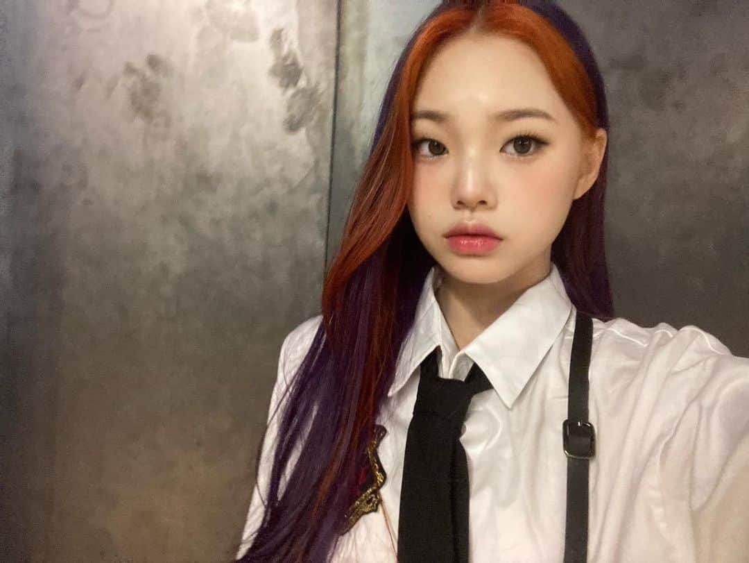 CLASS:yのインスタグラム：「[#박보은]   똑똑 클리키! 뭐 해요? . . 전 클리키 생각…💗  #CLASSy #클라씨  #PARKBOEUN」