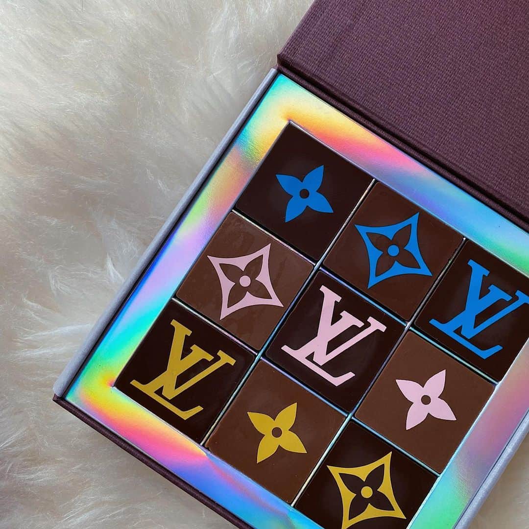 桃瀬りんかのグルメインスタ