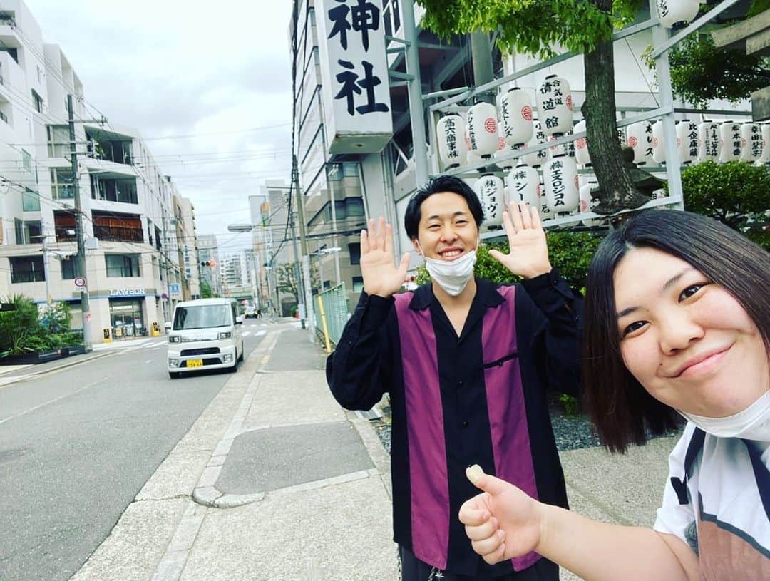 熊元プロレスのインスタグラム：「[報告] 真べぇさんのSNSを知ってくれてる方にしかわかりませんが  最近行ってます。 朝ランニング行けますようにってお願いし続けたら起きれるようになりました。 有難う御座います。  #朝ランニング昼小競り合い  最近は朝散歩で昼も穏やかです。」