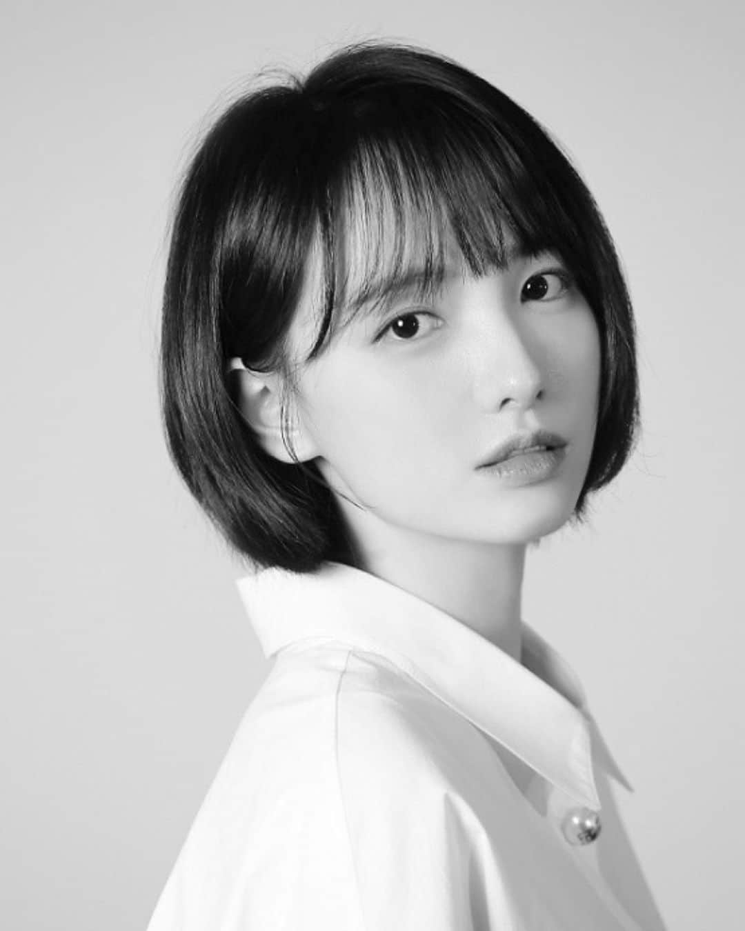 コン・ユリムのインスタグラム：「대충 프로필부터 몇달 전까지 📸 지금은 거지존 🥺」