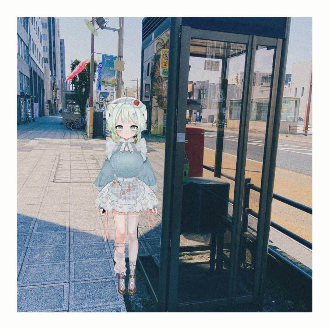 根本凪さんのインスタグラム写真 - (根本凪Instagram)「電話ボックスってどこかに繋がってるんかね  #vtuber  #写真 #散歩 #茨城」5月11日 11時49分 - nemonagi