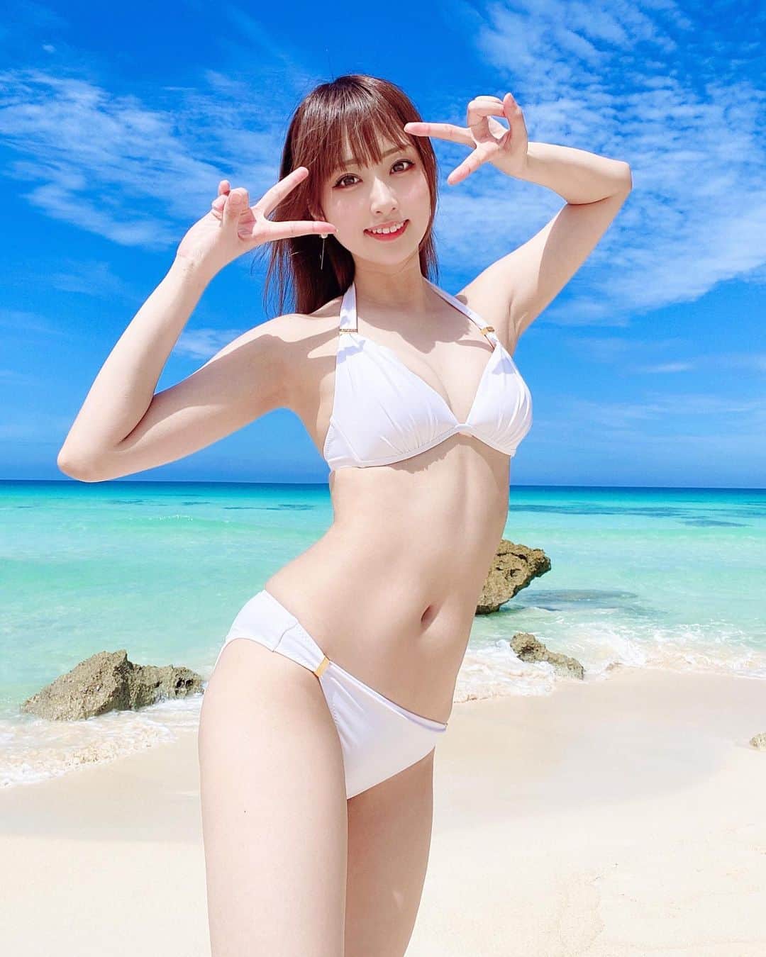 紗雪さんのインスタグラム写真 - (紗雪Instagram)「. . 一足お先に夏に来た🌺🌈✨ . . . . .  #コスプレイヤー#モデル#被写体#ポートレート #水着#海#model#cosplayer#cosplaygirl#japanesegirl#portrait#followme#instafollowme」5月11日 19時44分 - sayuki_cos