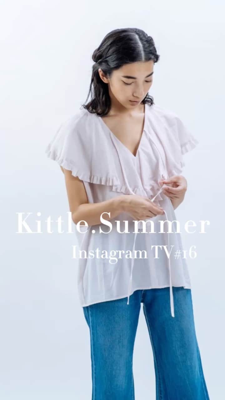 kittleのインスタグラム：「Kittle.2022 summer Instagram TV  ❶ Ruffle v neck blouse 　¥15,400(tax in)  ❷ Dot ruffle v neck blouse 　¥16,500(tax in)  ⁡※商品の入荷時期に関しましては、取引先のセレクトショップ様と異なることがございます。ご了承ください。 ⁡ ⁡ #kittleto #kittle ⁡ 【online store】 https://kittleto.com」
