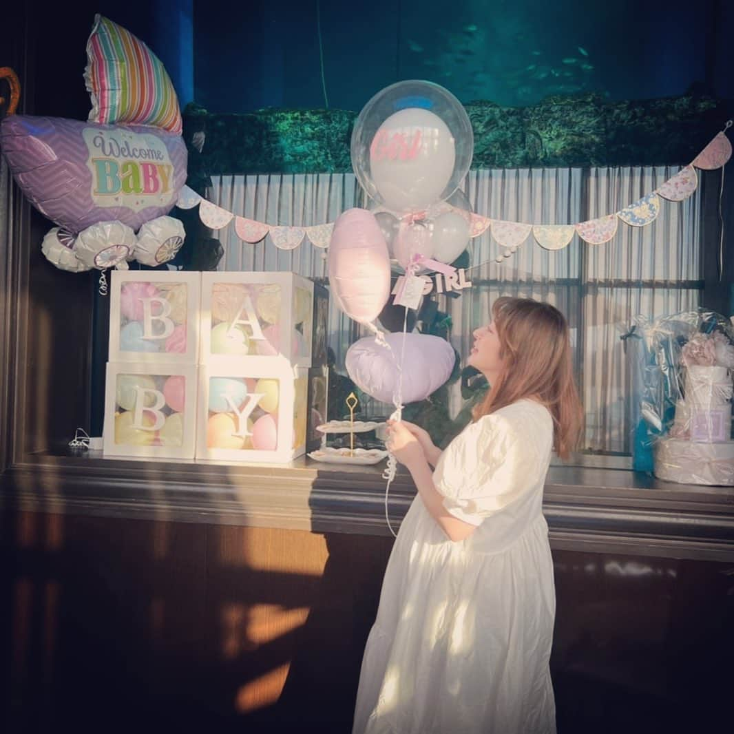 土岐田麗子さんのインスタグラム写真 - (土岐田麗子Instagram)「🎈♡  大好きなみんながベビーシャワーをしてくれました♡ みんな会えるのを楽しみにしてくれてるよー♡  #ベビーシャワー　 #ありがとうありがとうありがとう #9ヶ月 #biglove #instadiary」5月11日 21時36分 - reli0531