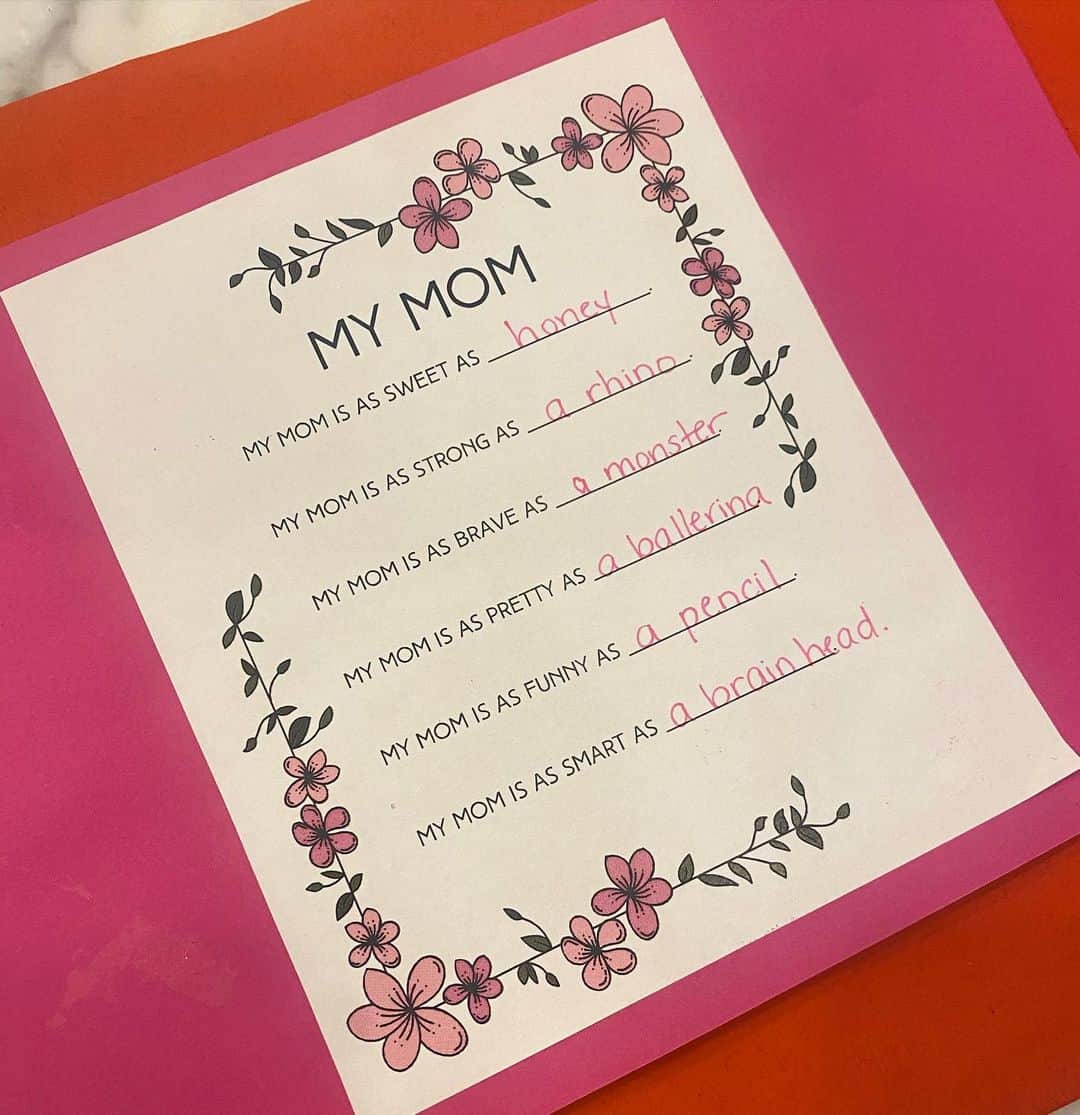 Elizabeth Chambers Hammerのインスタグラム：「This just in from Ford. May we all be as funny as a pencil.」