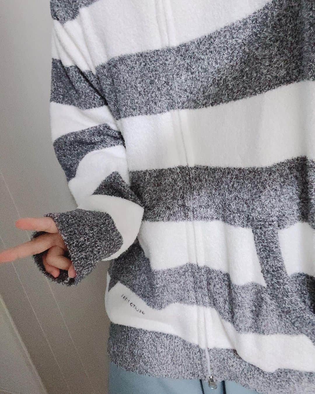 ちぐさくんさんのインスタグラム写真 - (ちぐさくんInstagram)「これ着るのハマてる〜💙 #ジェラピケ」5月12日 14時56分 - tigusa_92