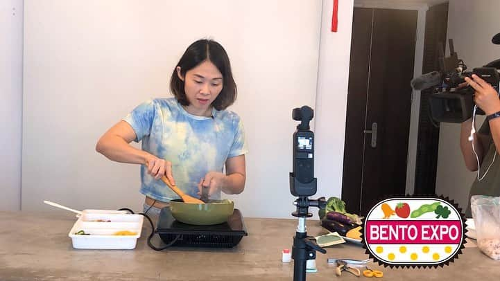 Little Miss Bento・Shirley シャリーさんのインスタグラム写真 - (Little Miss Bento・Shirley シャリーInstagram)「Was super blessed to be featured on @nhkworldjapan’s @bentoexpo program where I could share my love for bento making and tips in making a cute lunchbox.   https://www3.nhk.or.jp/nhkworld/en/tv/bento/」5月12日 16時12分 - littlemissbento