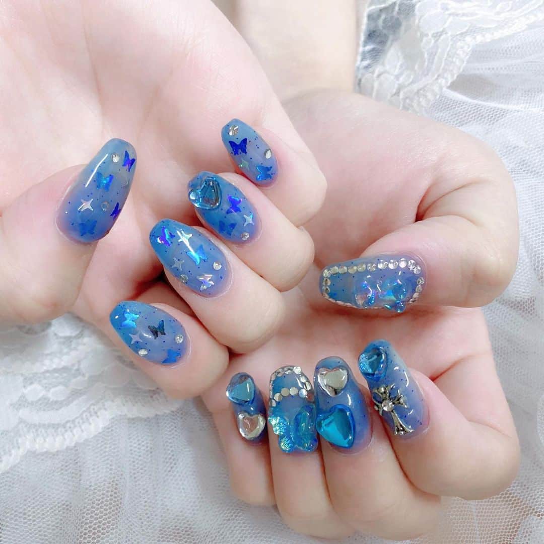 のインスタグラム：「でゅふ〜 生誕に向けて気合いの青！！ 💎💎💎」