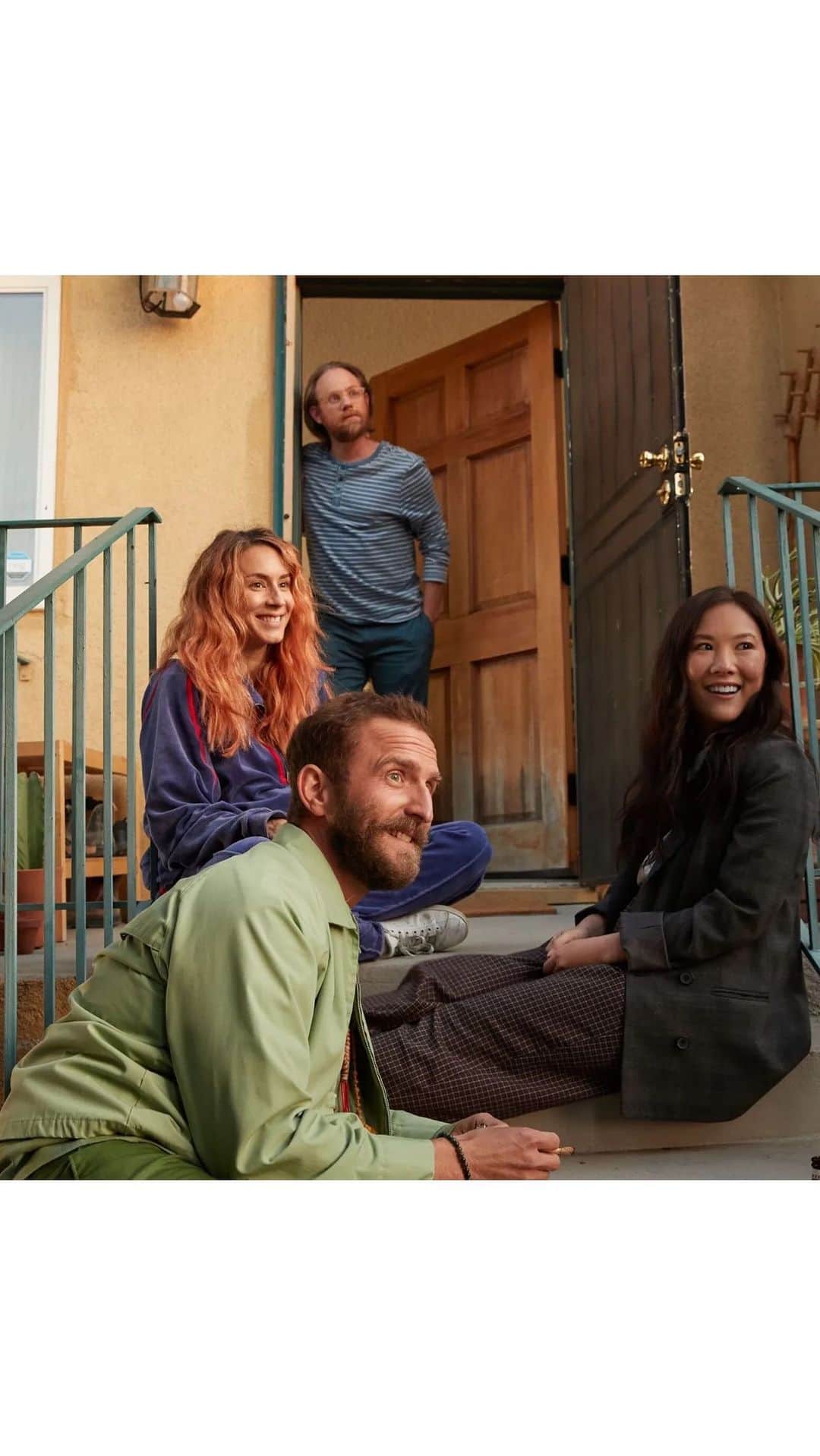 アライ・マキのインスタグラム：「They told me @wgreenbe is playing a doula to @sleepinthegardn in a movie called #Doula and I said obviously I’m in. Doula produced by the finest gents Chris Pine and Gotler @iangotler @barrylinen and directed by @cherylpickles 🔥」