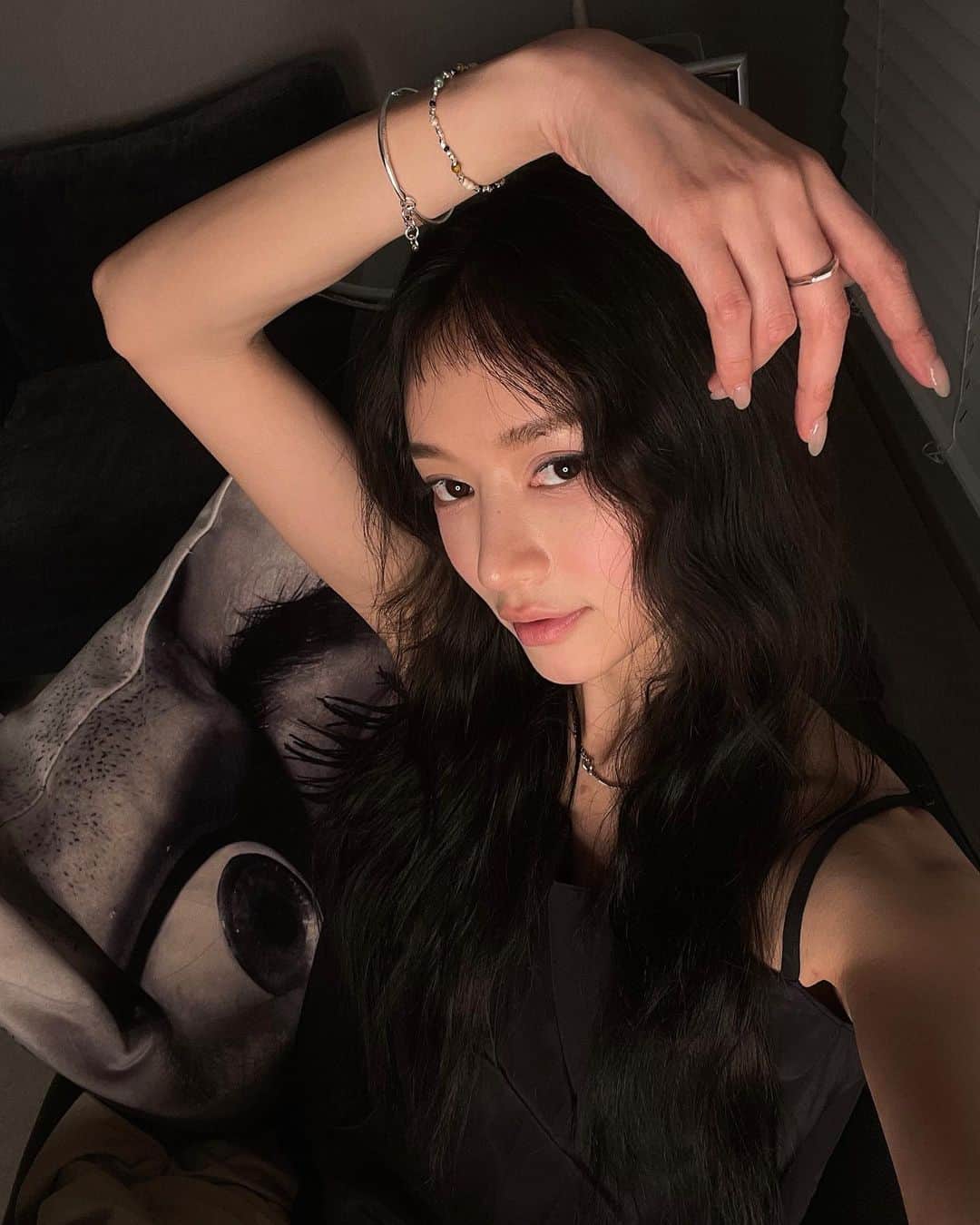 パク・ソラのインスタグラム：「너무 잘샀지뭐야🫶🫶🫶」
