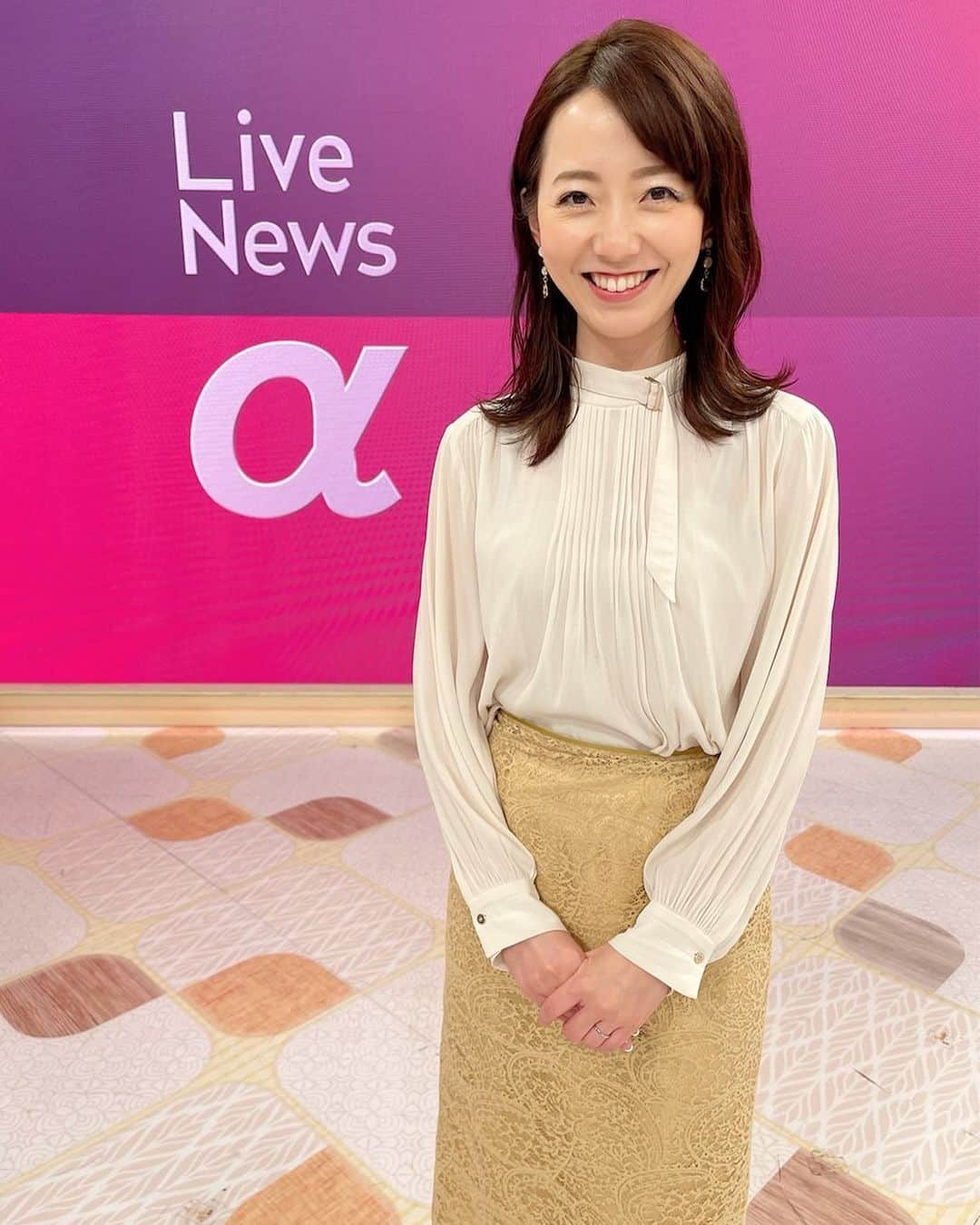 フジテレビ「THE NEWS α」さんのインスタグラム写真 - (フジテレビ「THE NEWS α」Instagram)「.  香り高い"ビール"の挑戦とは…🍺✨  今夜のαも是非お付き合いください！  きょうのコメンテーター #石倉秀明 さん @hide_ishikura  #鈴木智子 さん @satokosuzuki_ss   #livenewsα #ライブニュースα #フジテレビ #fujitv #ニュース #三田友梨佳 #内田嶺衣奈 #内野泰輔 #今湊敬樹 #上中勇樹 #海老原優香」5月12日 23時19分 - news_alpha