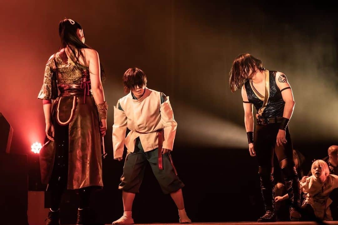 浦えりかのインスタグラム：「今日は魔界本番！ 今回も母や旦那さんをはじめとした周りの方々の協力で稽古を乗り切り、ここまでこれました。 後は120％の力でやりきるのみ🔥 本日5.13、19時からかめありリリオホールで魔界本編復活✨ 行ってきます🙌」