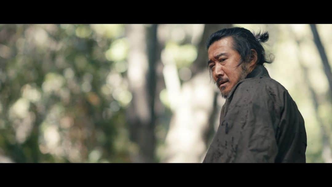 嶋本信明のインスタグラム：「One of the short films I worked on "Yae Blind Samurai Woman" will have the world premiere at Dances With Films on June 13th.  The screening will be at TCL Chinese Theatres, Theater 6 from 4:45 pm.  If you ever happen to be in Hollywood on June 13th, please come and see us at TCL Chinese theatres!   The ticket is available at Film festival web site.  25th Annual Dances With Films https://danceswithfilms.com/YAE%20BLIND%20SAMURAI%20WOMAN/  Yae: Blind Samurai Woman WORLD Premiere I USA, 2021, 19 min. DANCES WITH FILMS GLOBAL SHORTS GRP 2 MON JUN 13 @ 4:45PM TCL Chinese Theatres Theater 6  Here is the Trailer!  Hope to see you guys then!   #yaeblindsamuraiwoman #shortfilm #danceswithfilms #worldpremiere #chinesetheatres #filmfestival #actor #actorslife #japaneseactor #samurai #hollywood」