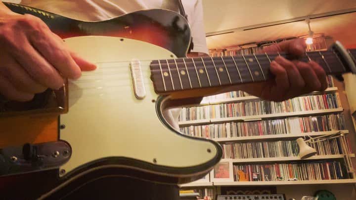 浅田信一のインスタグラム：「好きなギターリフ10  Hallelujah / Jeff Buckley  #好きなギターリフ  #vintageguitar #fendertelecaster #fendercustomtelecaster」