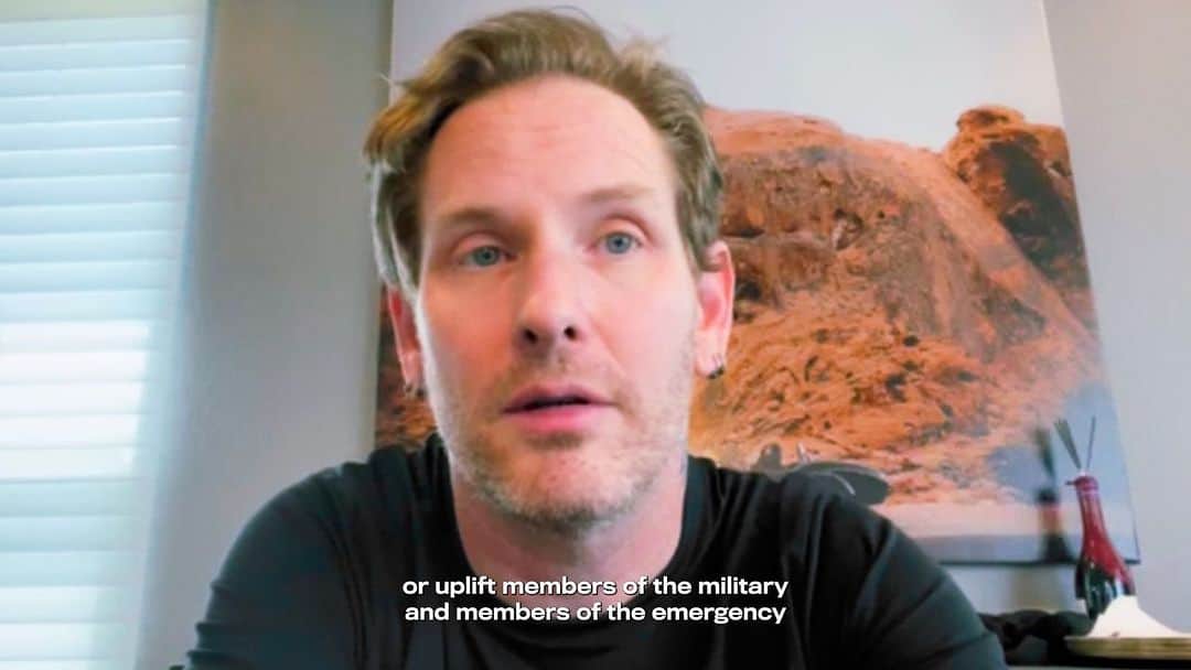 コリィ・テイラーのインスタグラム：「It's Corey here, to support the newly formed Taylor Foundation you can Donate to Win a trip with me to London including 2 VIP passes to the Palladium, round trip flights + 3 night hotel stay for two and more!  The Taylor Foundation supports and uplifts military veterans and emergency personnel living with Post-Traumatic Stress Disorder (PTSD).   🙌 Donate at fandiem.com/coreytaylor or with 🔗 in bio.」