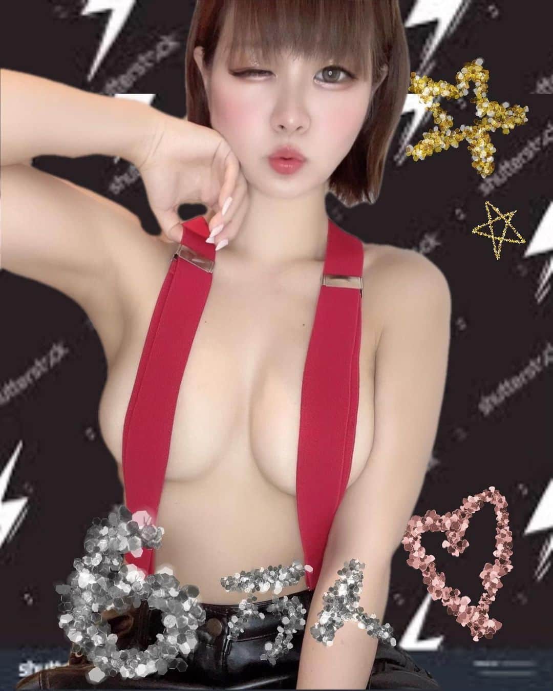えれなのインスタグラム：「インスタ6万人とともにTikTokは30万人フォロワーを突破しました❣️❣️❣️TikTokも是非チェックしてみてください🥰❤️  #バーレスク大阪#バーレスク大阪えれな  #バーレスク#バーレスク東京 #北新地#大阪観光  #ショートカット  #ショートヘア#ショートヘアー女子  #童顔女子#ロリ#ロリ巨乳 #アイドル#コスプレ #大阪#梅田#ショートヘアー  #グラドル自撮り部 #童顔巨乳 #ショートヘア女子  #エンタメ活動を止めない  #burlesque#burlesqueosaka #burlesquetokyo#gravureidol  #gravure#japanesegirl」