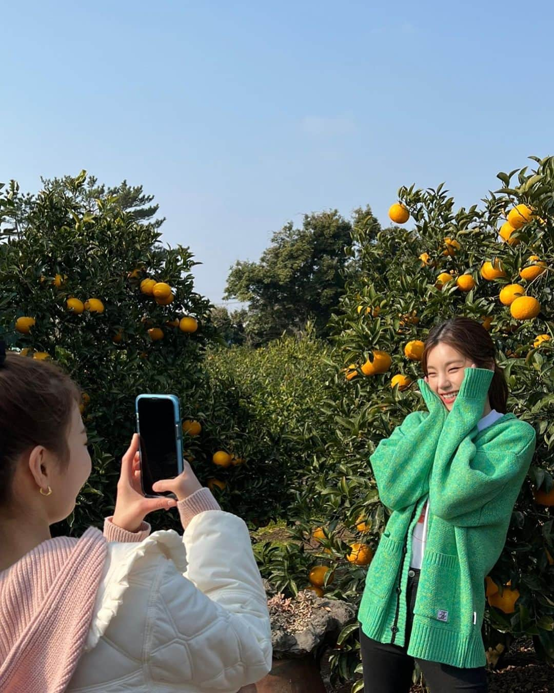 ITZYさんのインスタグラム写真 - (ITZYInstagram)「🍊」5月14日 19時13分 - itzy.all.in.us