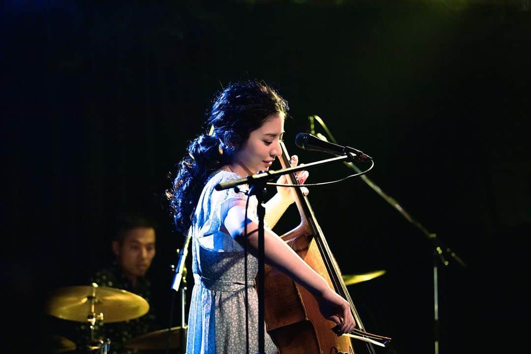 分島花音のインスタグラム：「#live photo @nishida_nirnor」