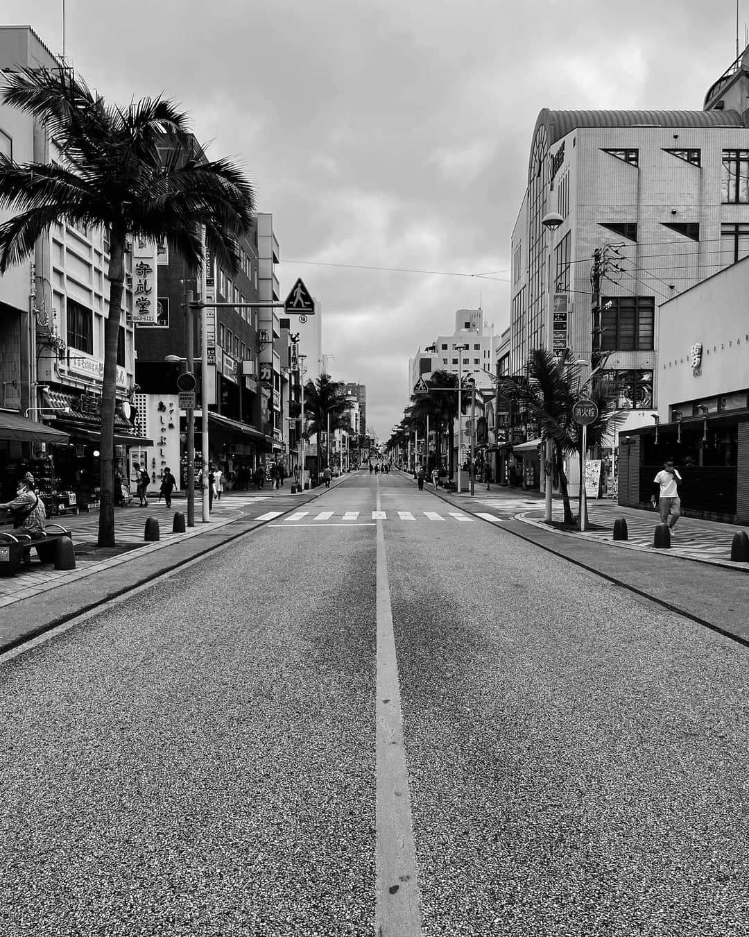 尚玄さんのインスタグラム写真 - (尚玄Instagram)「この日に沖縄にいられて感慨深い。」5月15日 20時14分 - shogenism