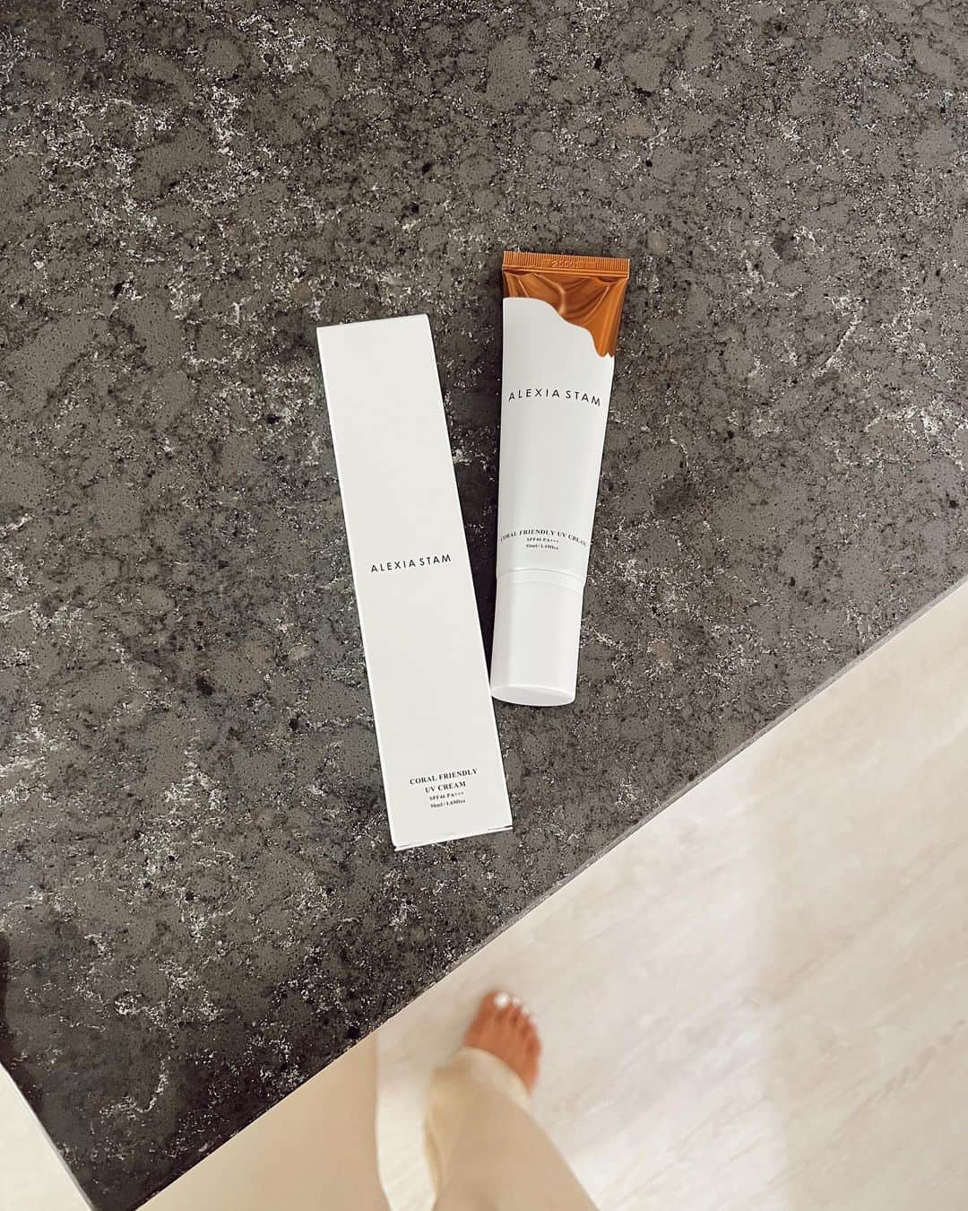 山中美智子さんのインスタグラム写真 山中美智子instagram やっとやっときました コーラルフレンドリー日焼け止め 随分長い時間かかってしまったけど とってもいい出来に感無量 17日のalexia Liveでも改めてご紹介します 日焼け止めを待っ