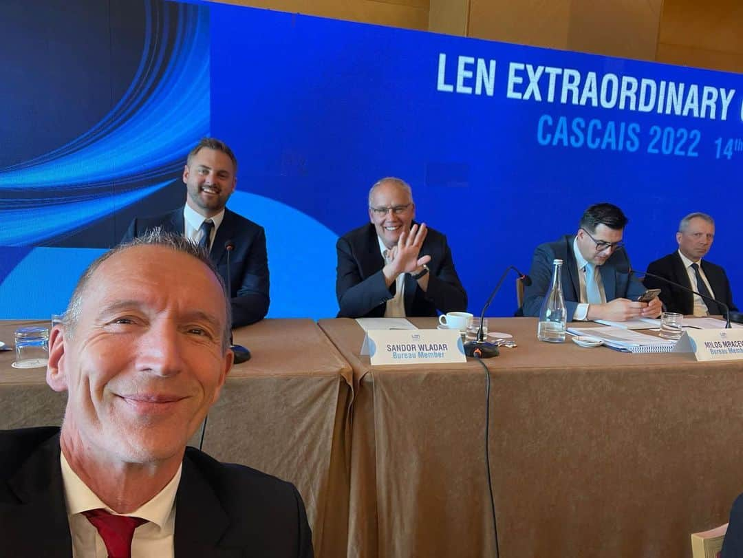 リアム・タンコックさんのインスタグラム写真 - (リアム・タンコックInstagram)「I’ve had a great time at the  LEN Extraordinary Congress in Cascais, Portugal 🇵🇹  Some big constitutional changes have been passed to give athletes a seat at the top table and voting rights. A big step forward in European swimming #LEN #Aquatics #AthletesCommittee @leneuropeanaquatics」5月15日 19時19分 - liamtancock