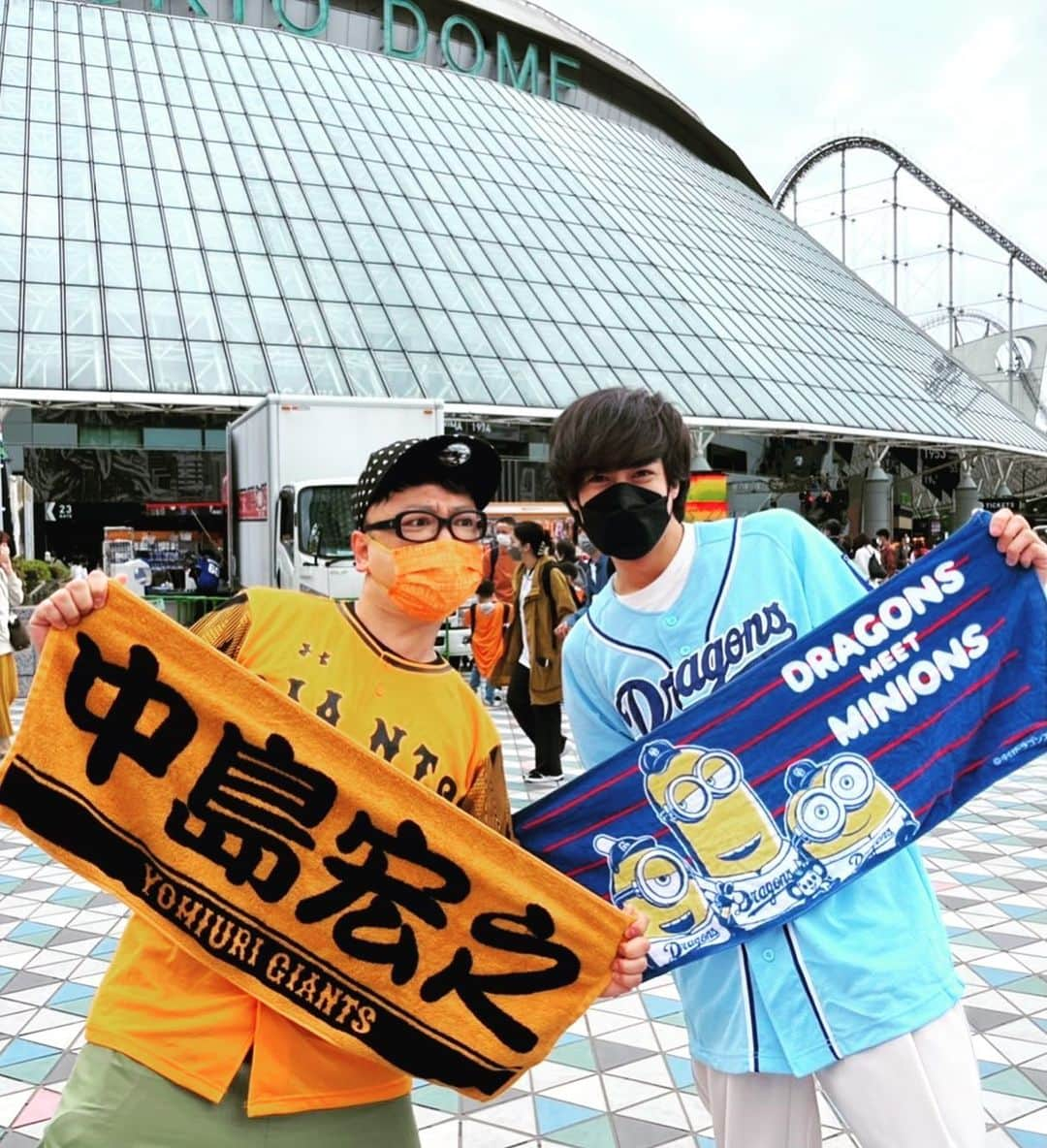 布施勇弥のインスタグラム：「森さんと！野球観戦！  #森一弥 さん #東京ドーム #巨人 #ジャイアンツ #読売 #巨人軍 #中島宏之 #中日 #中日ドラゴンズ #ドラゴンズ #柳裕也 #根尾昂」