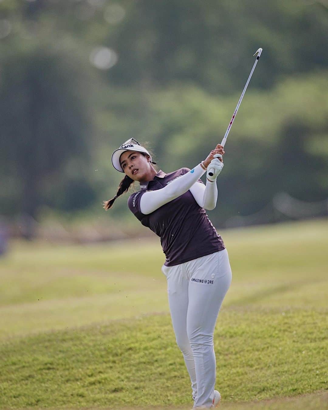 パティ・タバタナキトのインスタグラム：「ATS debut ✅ Get to come home and have lots of fun on the course with new friends🥰 thank you @aramco_series and @letgolf for letting me be a part of this🤩 3rd in both team and Indy😇 excited for what’s ahead for the rest of the season😙 #pattygolf   P.S. thank you my big brother @danthaib for all the laughs on the course 😅」