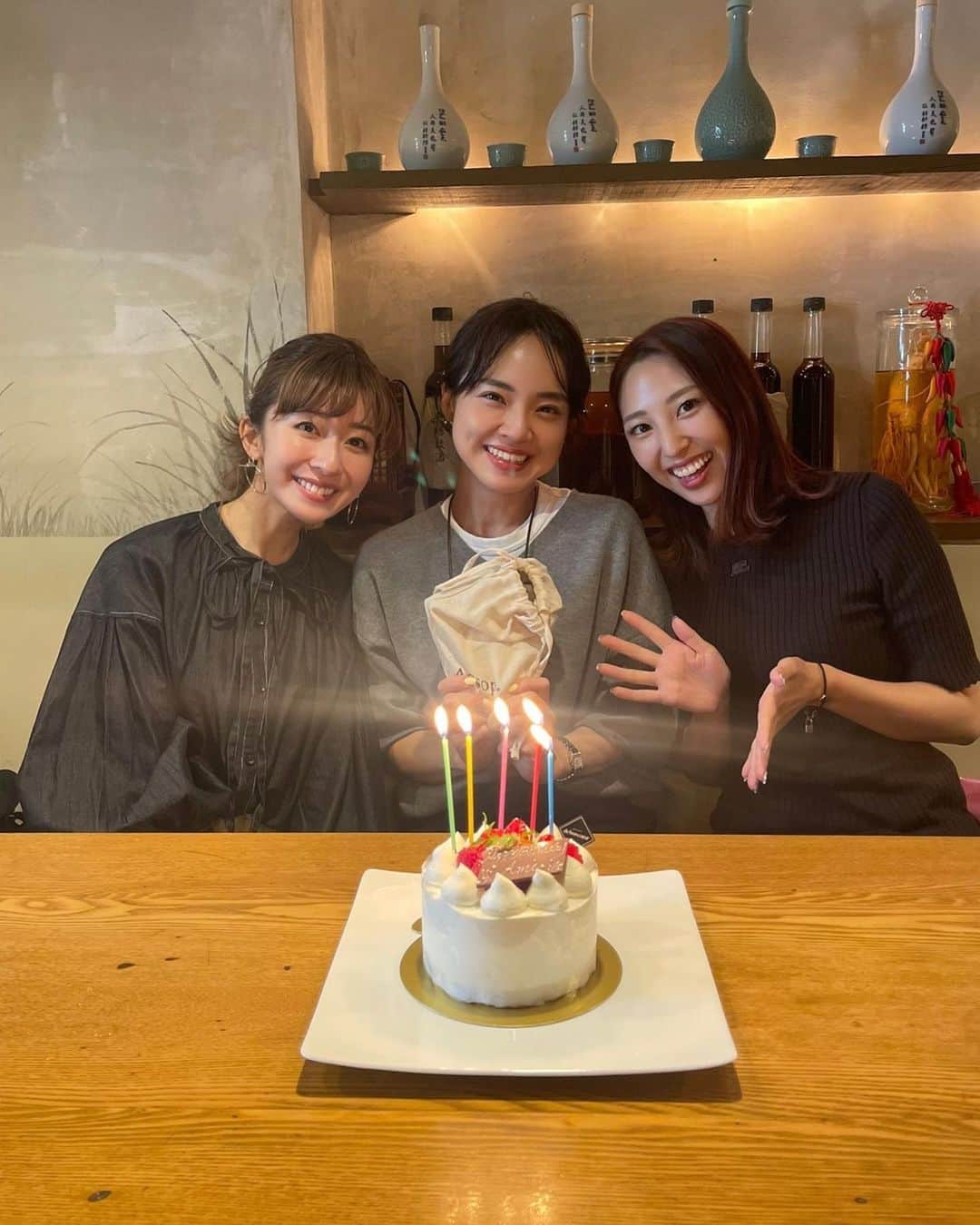 春名亜美のグルメインスタ