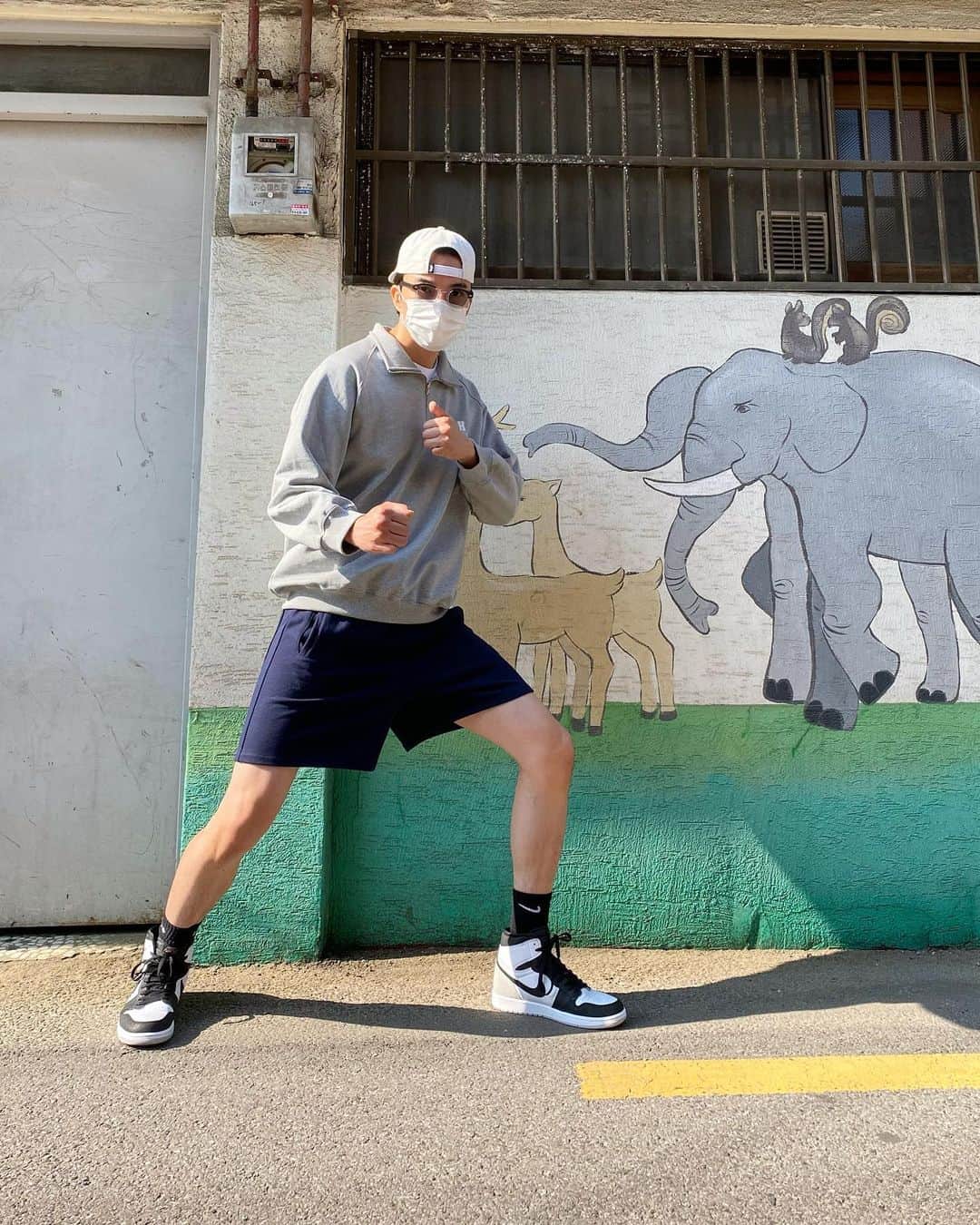 ト・サンウのインスタグラム：「코끼리 아저씨 🐘 🙄」