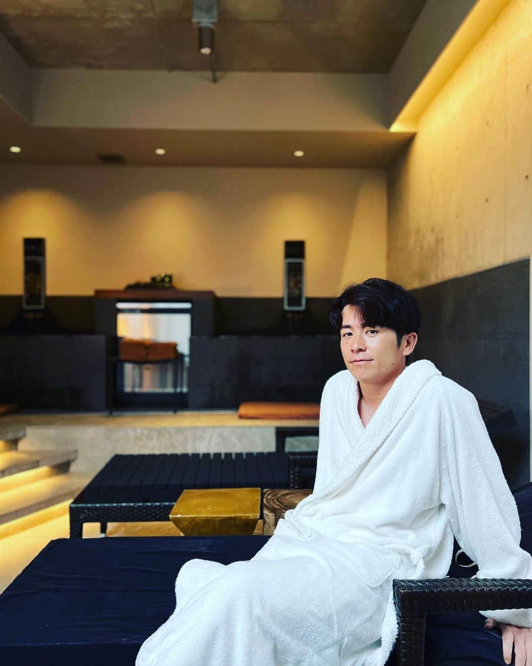 のインスタグラム：「バチェラーオーディション一次書類審査  落選  #bachelor #バチェラー #そんな審査があるのか不明 #LOCATHECLASS #privatesauna」
