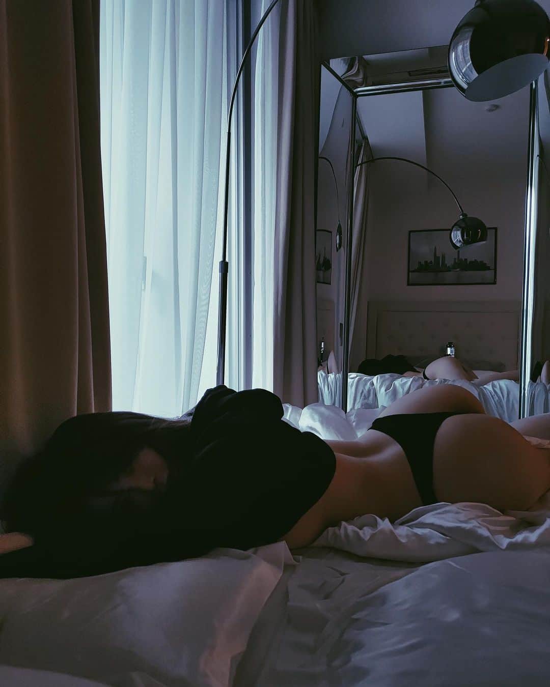 渋谷ゆりのインスタグラム：「我要睡了～晚安。 #onlyfans https://onlyfans.com/shibuya_yuri」