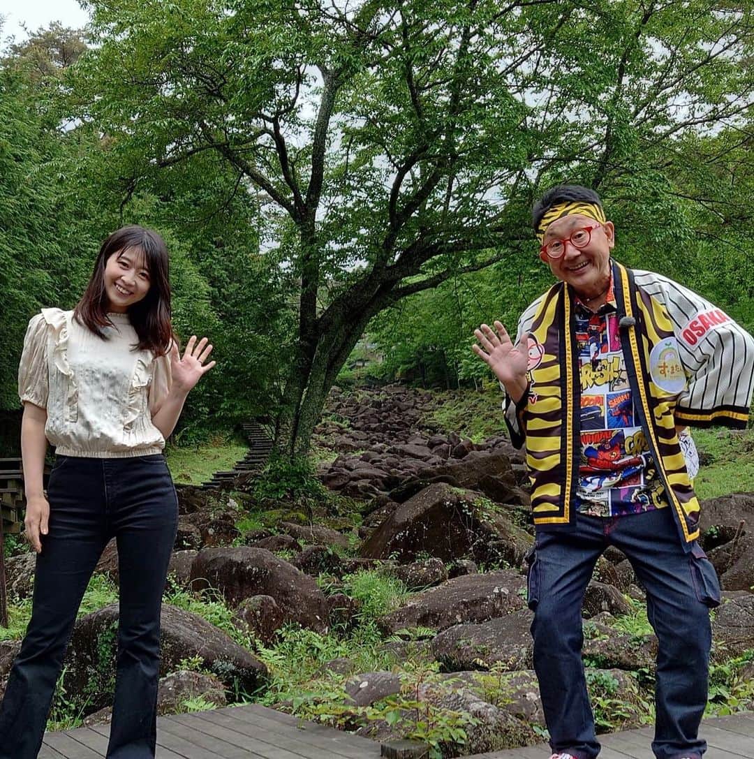 虎谷温子のインスタグラム：「クイズです！！ 今週木曜日OA予定の、森さんとのロケです。 関西のある市町村に行ったのですが、さて、ここはどこでしょう？？😆 #すまたん」