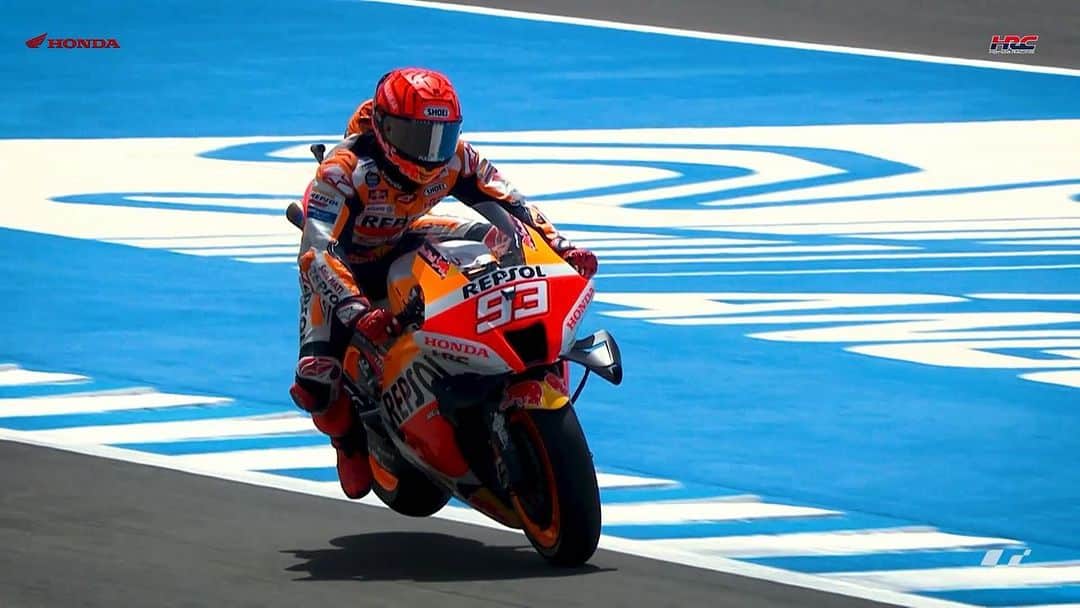 レプソル・ホンダのインスタグラム：「The Repsol Honda Team.」