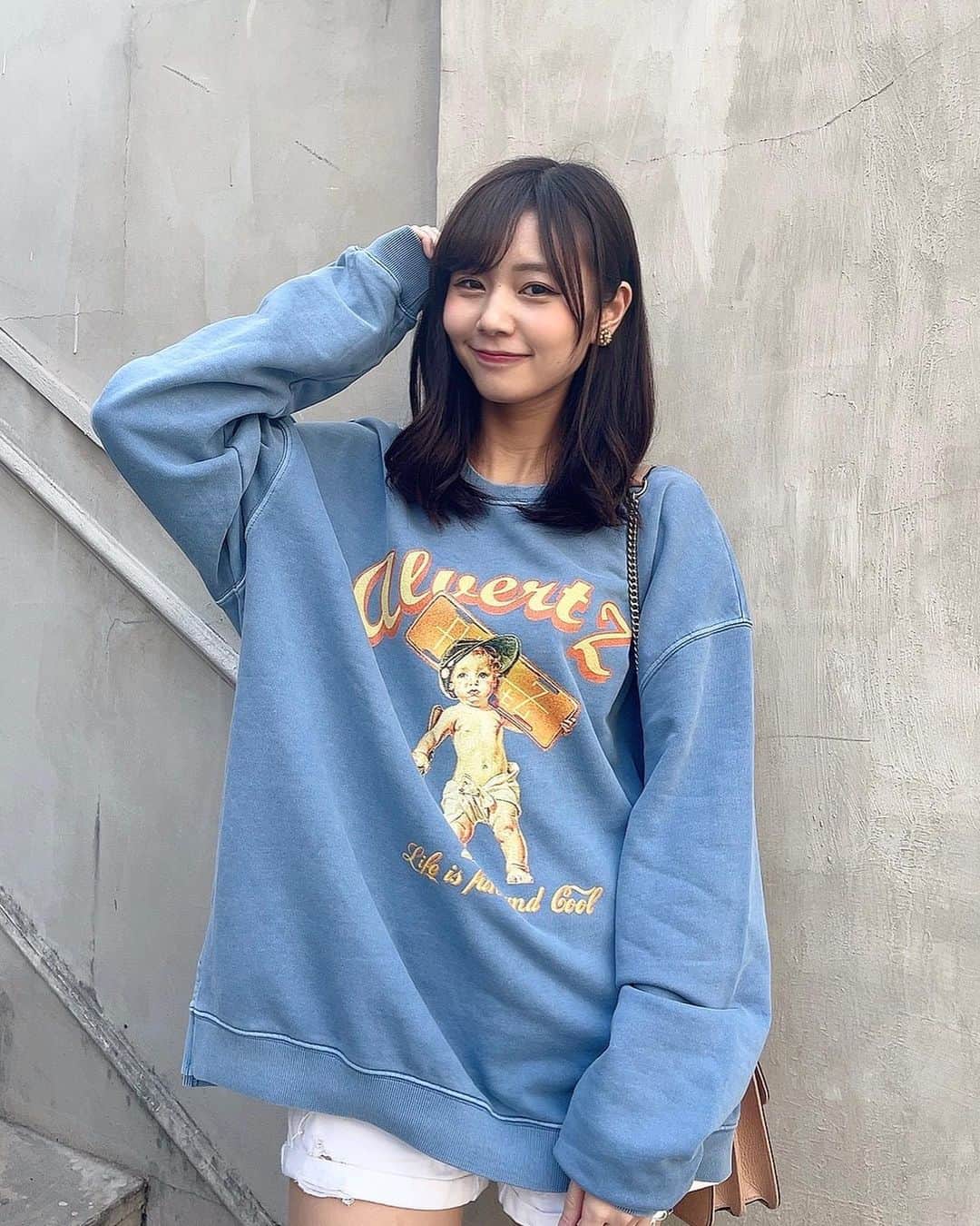 杉浦みずきのインスタグラム：「. 🤍💙🤍」