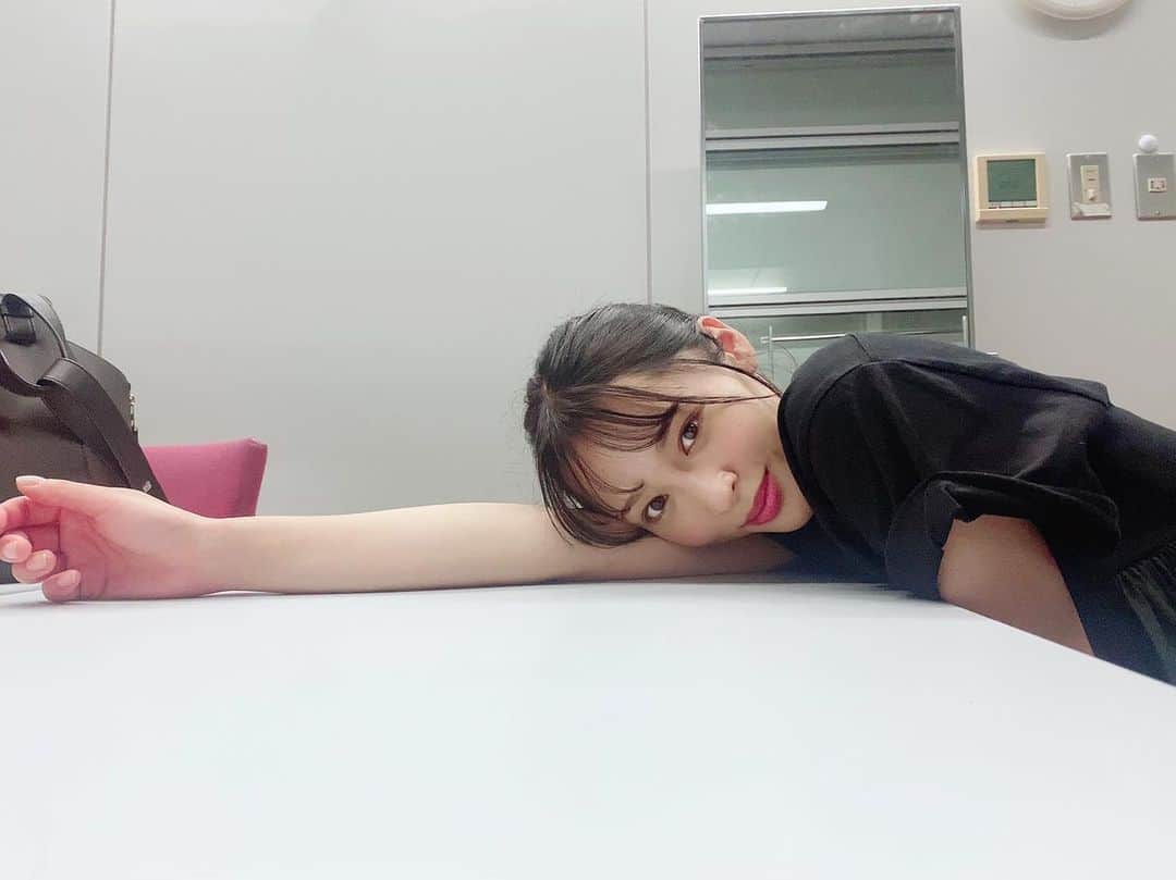 のインスタグラム：「私、今日は朝から1日 やり切った！！ と、思う🥹🥹笑  よく頑張った、自分。笑  たぶん、 絶対に、  ビールがうまい😋🍺」