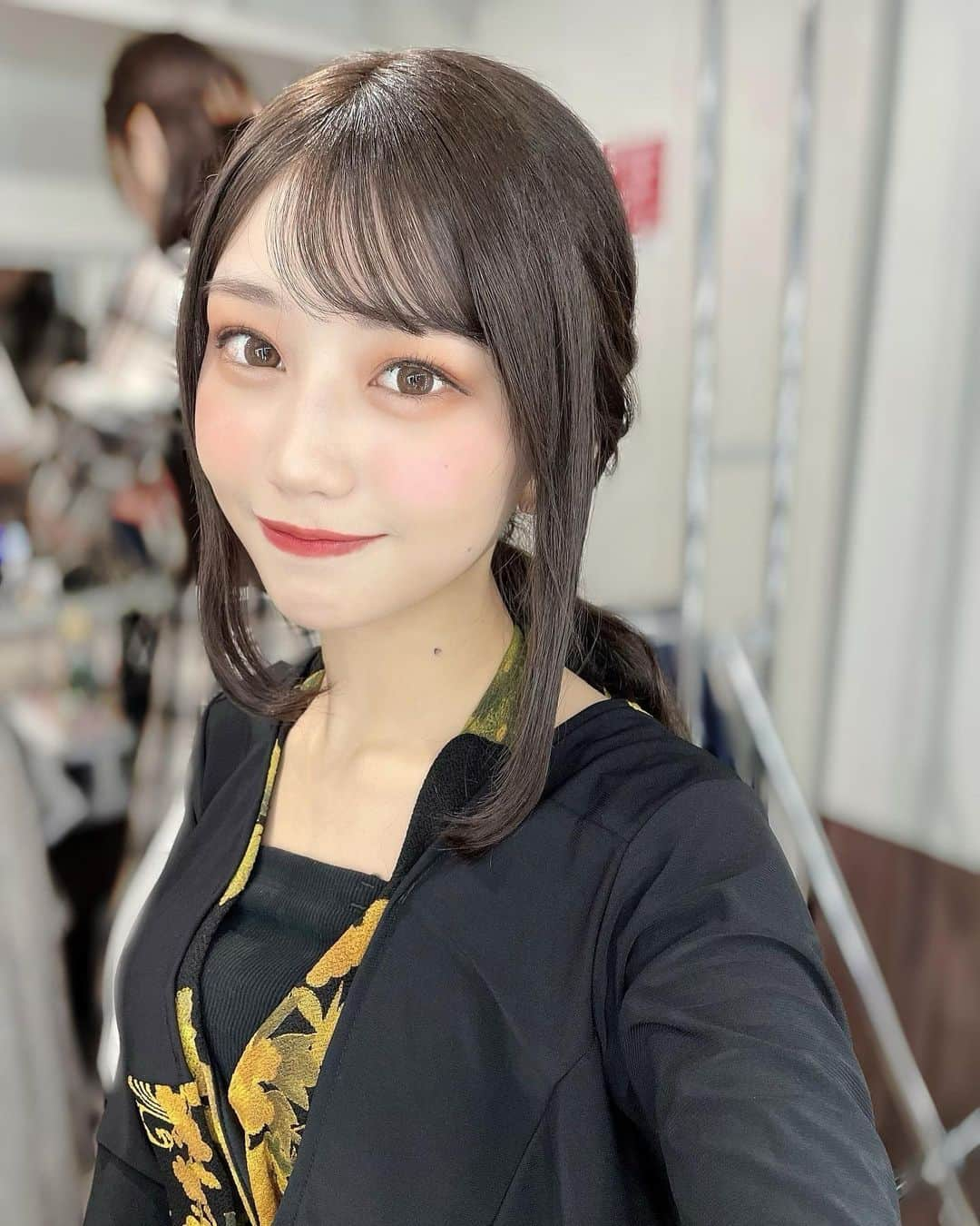 白石まゆみさんのインスタグラム写真 - (白石まゆみInstagram)「外カメ〜〜」5月18日 21時26分 - mayumi.1227