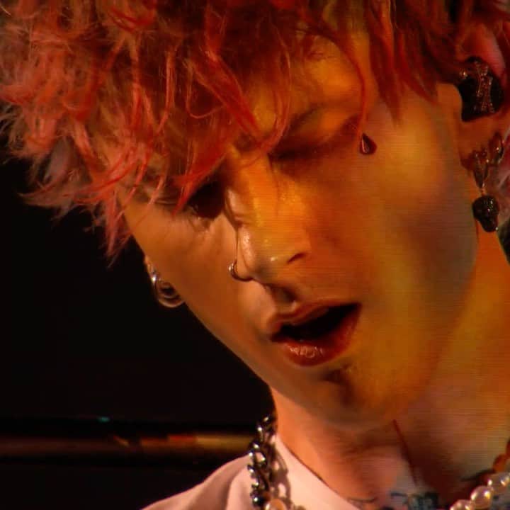 Young Gunnerのインスタグラム：「sad song…🕯🕯💔」