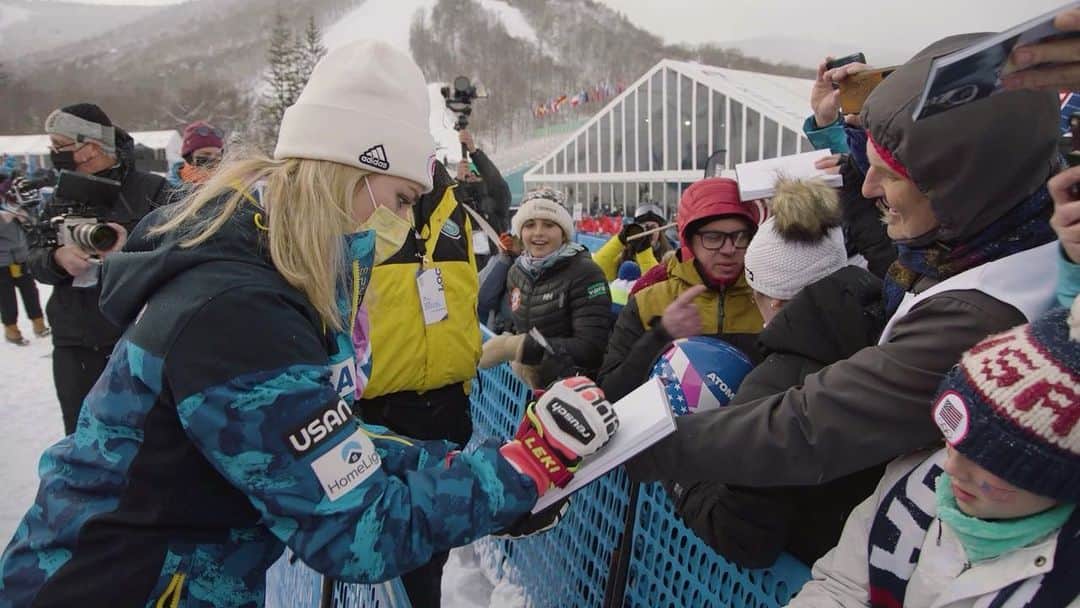 ミカエラ・シフリンのインスタグラム：「The best thing you can do each day is spread kindness. By teaming up with @kindnesswinsfoundation, #TeamVisa athlete, @mikaelashiffrin, focuses each day on being a role model in the world of ski racing.💫@visa_us」