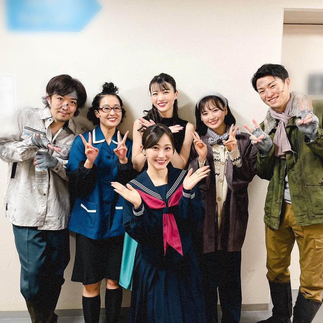 矢島舞美さんのインスタグラム写真 - (矢島舞美Instagram)「. 昨日、今日と一公演ずつ、 舞台『フラガール-dance for smile-』ご来場誠にありがとうございました✨ 今日で丁度中間地点。明日からフラガールも後半戦に突入します！ 本番がはじまっちゃうと本当あっという間。 残りの公演も一回一回大切に、仲間たちとたのばります😊✨ . . #舞台#フラガール #潮紗理菜#兒玉遥#岡田帆乃佳#久保田創#濱田和馬#矢島舞美」5月19日 17時41分 - maimiyajima_official_uf