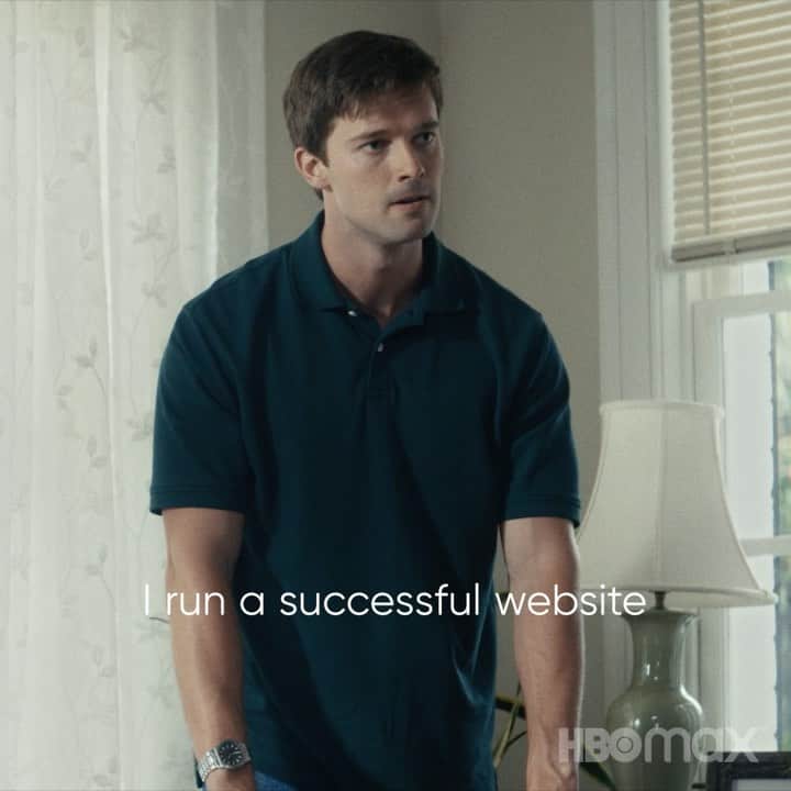 パトリック・シュワルツェネッガーのインスタグラム：「I RUN A SUCCESSFUL WEBSITE. It’s called moshlife.com 😂😫  THE STAIRCASE. TODAY. HBO MAX.」