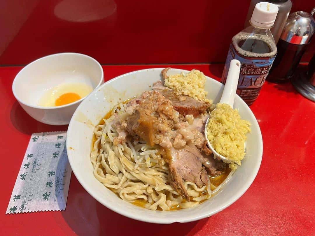 桃乃木かなさんのインスタグラム写真 - (桃乃木かなInstagram)「神の恵み  ラーメン二郎西台駅前店🍜 汁なし(少なめ) (+ショウガ+玉子)」5月19日 18時47分 - kana_momonogi