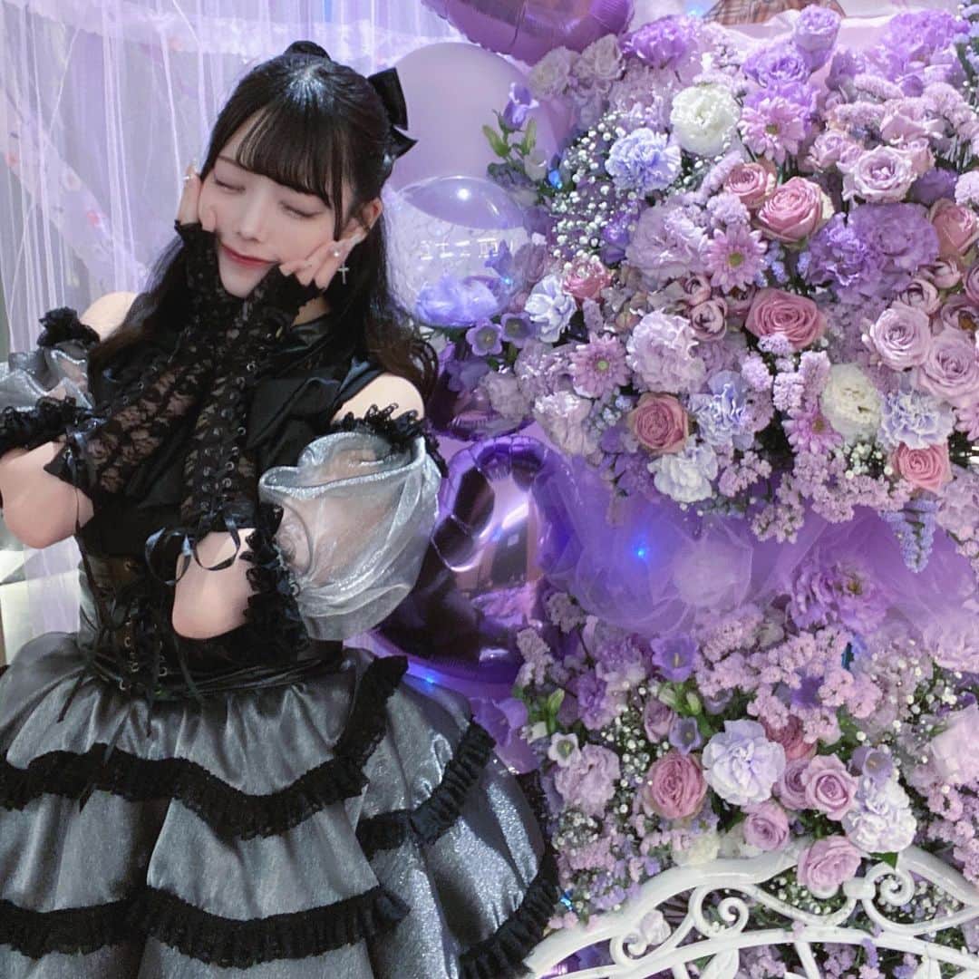 のインスタグラム：「💜」