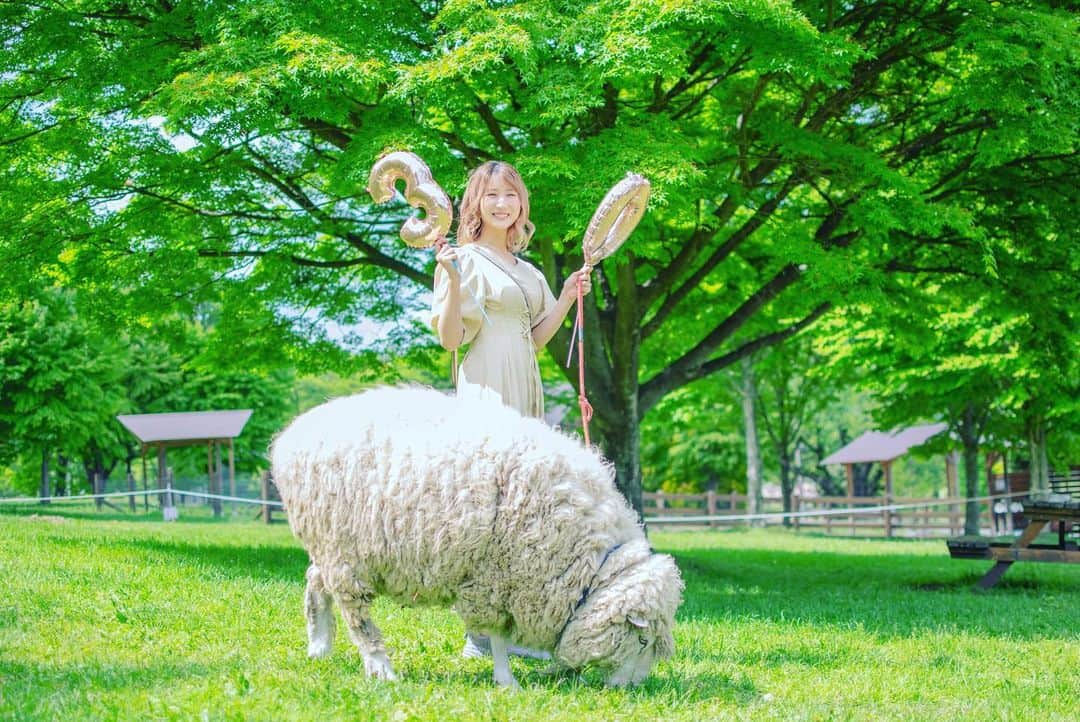 のインスタグラム：「30歳になりました…！！ 目標は語彙力を増やすことです。  #birthday #japangirls #伊香保グリーン牧場」